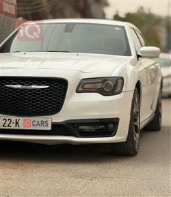 کرایسلەر 300